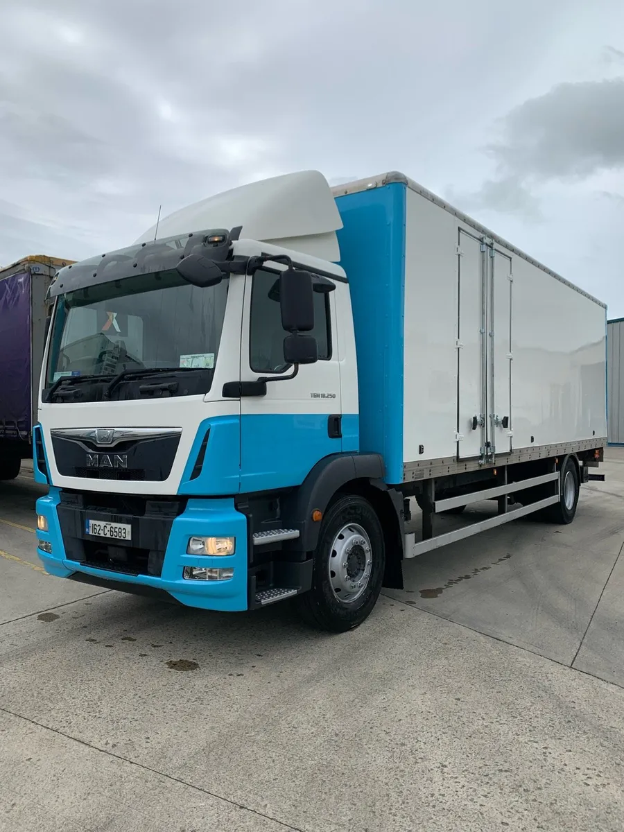 Shotblasting painting - Image 1