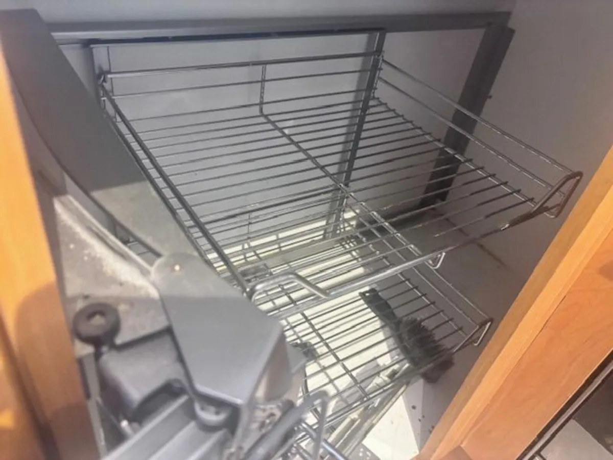 Solid Maple Kitchen with appliances - Image 4