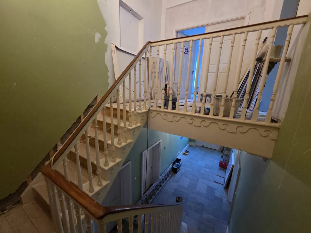 Used Solid Wood Stairs to recycle - Image 1