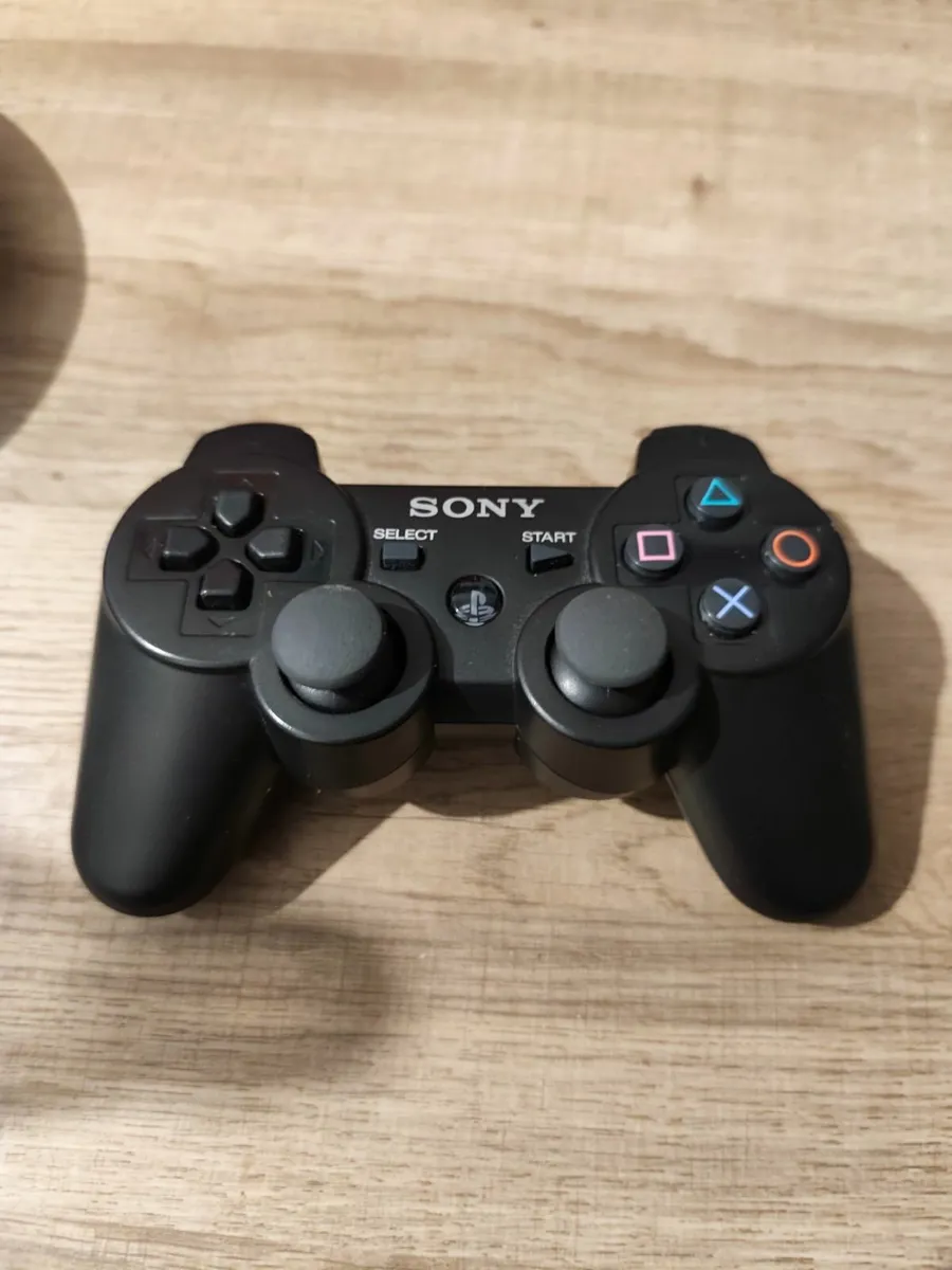 PlayStation 3 chipped - Image 1