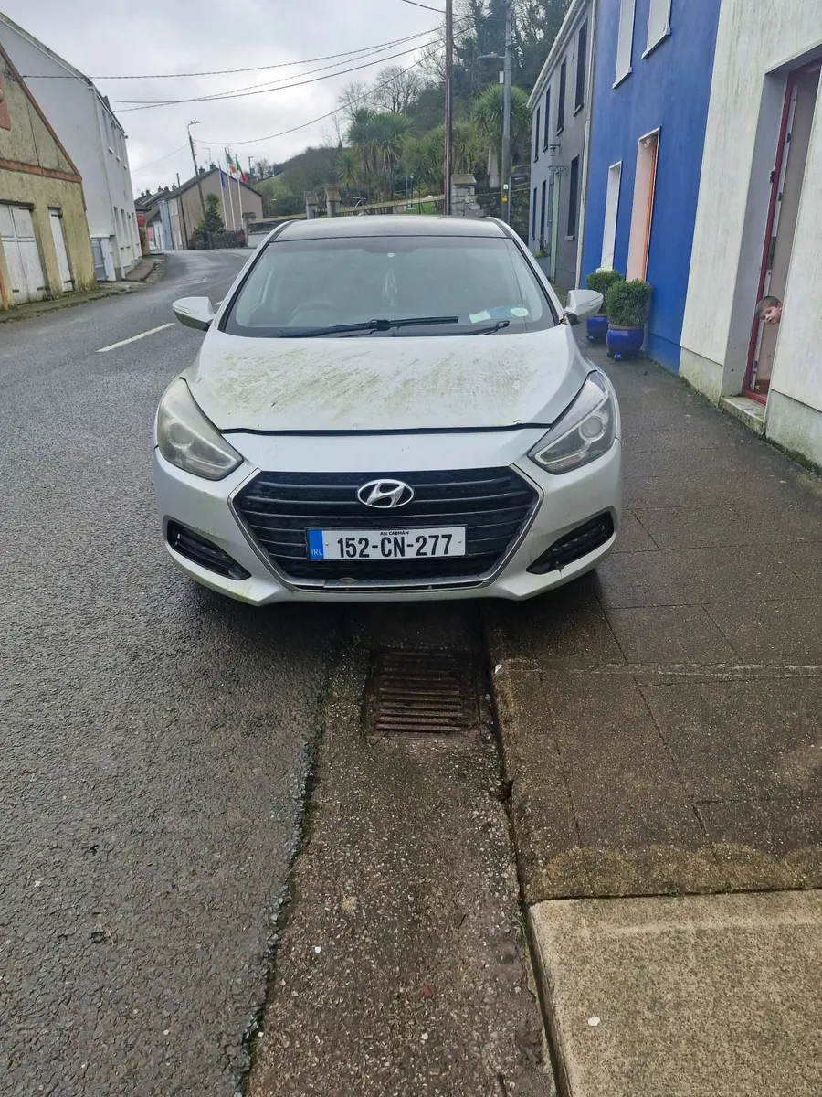 Hyundai I40 For Breaking Or Repair - Image 4