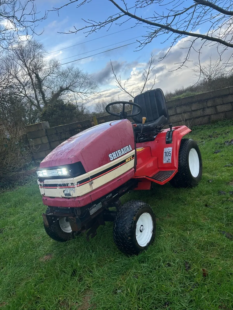 Shibaura  3cylinder kubota lawnmower - Image 1