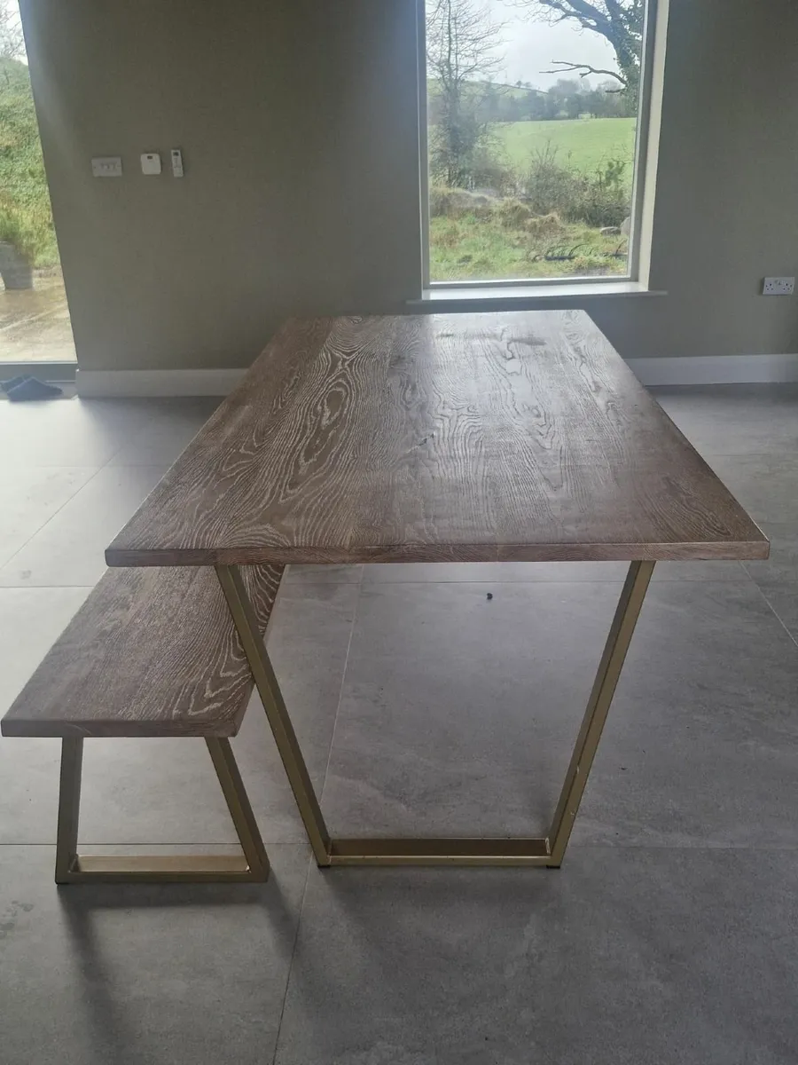 Oak kitchen table & bench - Image 2