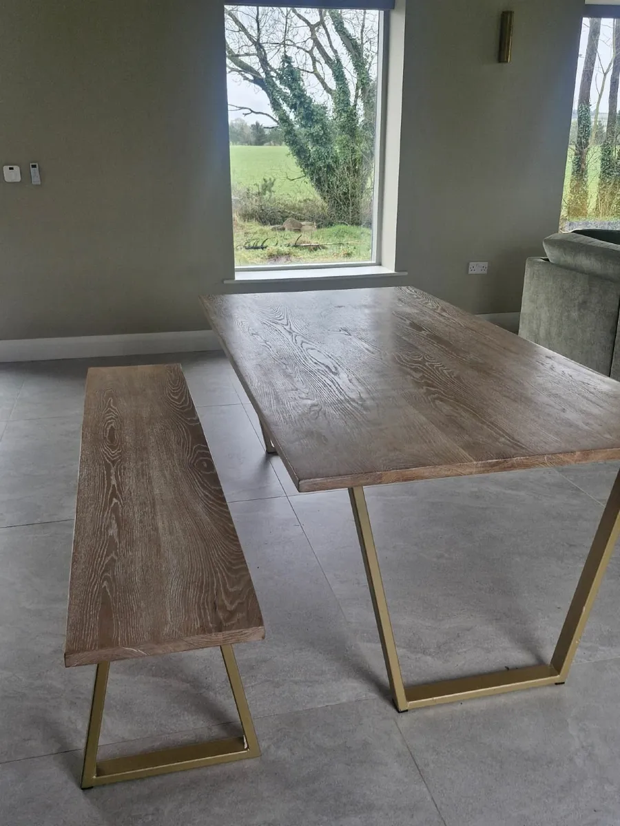 Oak kitchen table & bench - Image 3