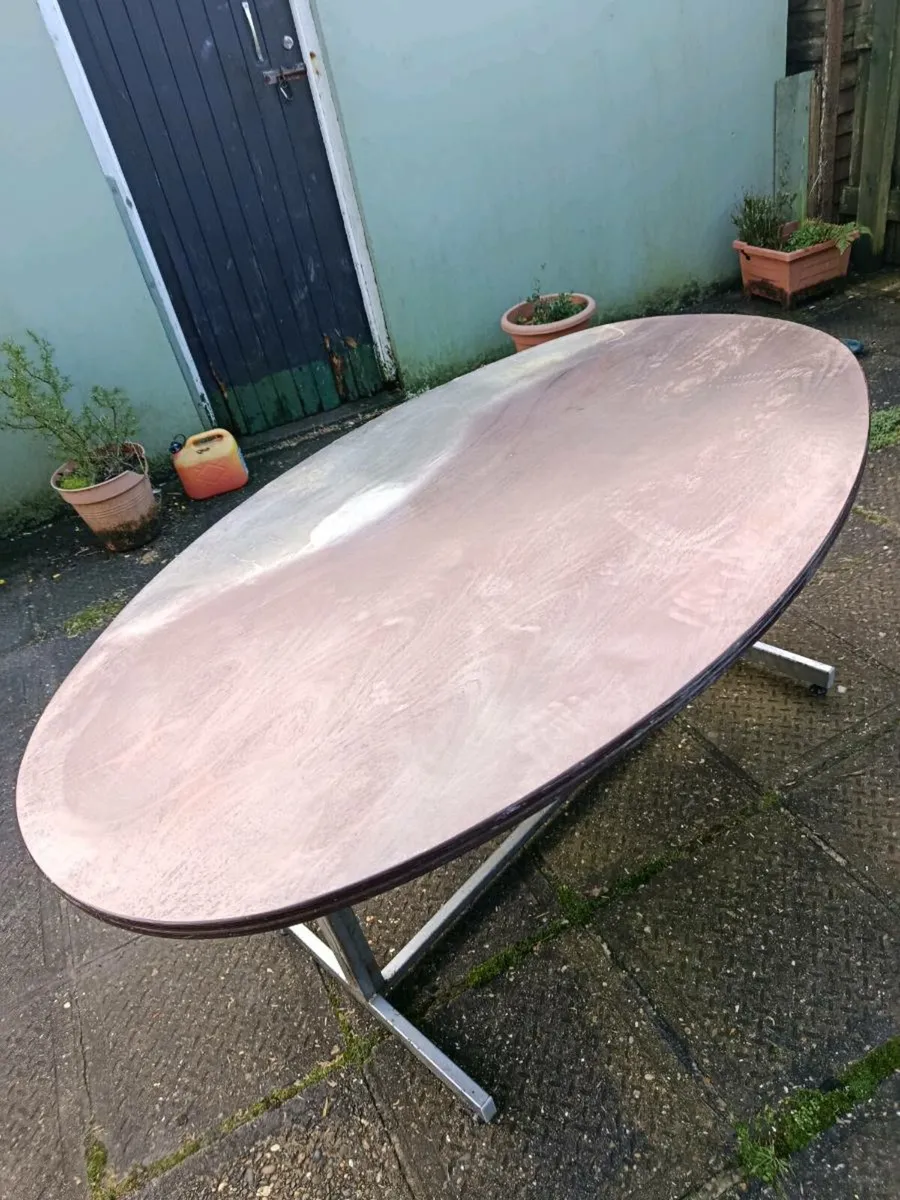 Solid mahogany table top 6' x 3' oval 2 inches thi - Image 1