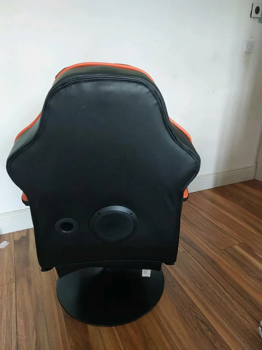 Gaming chair - Image 2