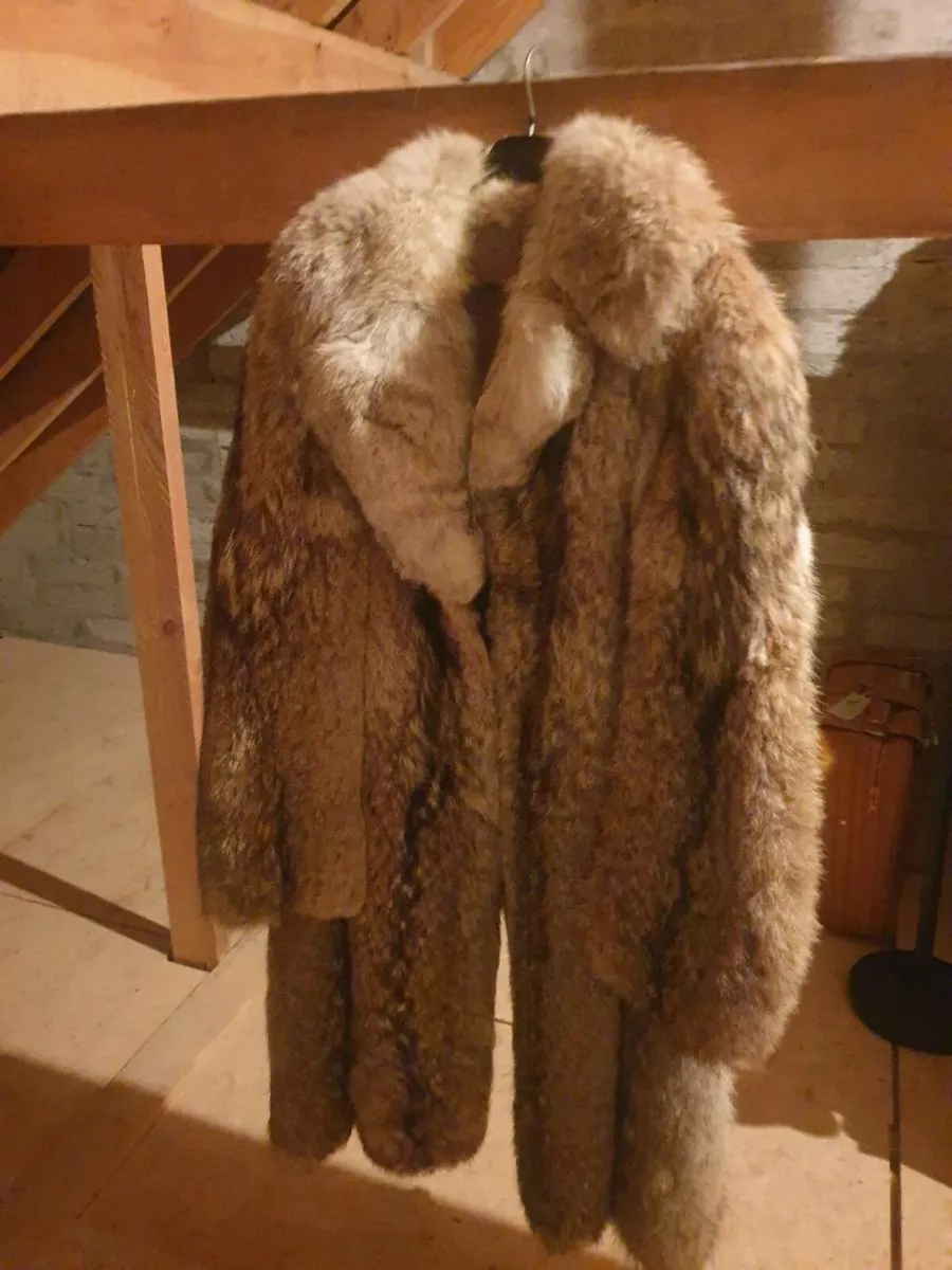 Antique Mens Canadian Wolf fur coat - Image 2