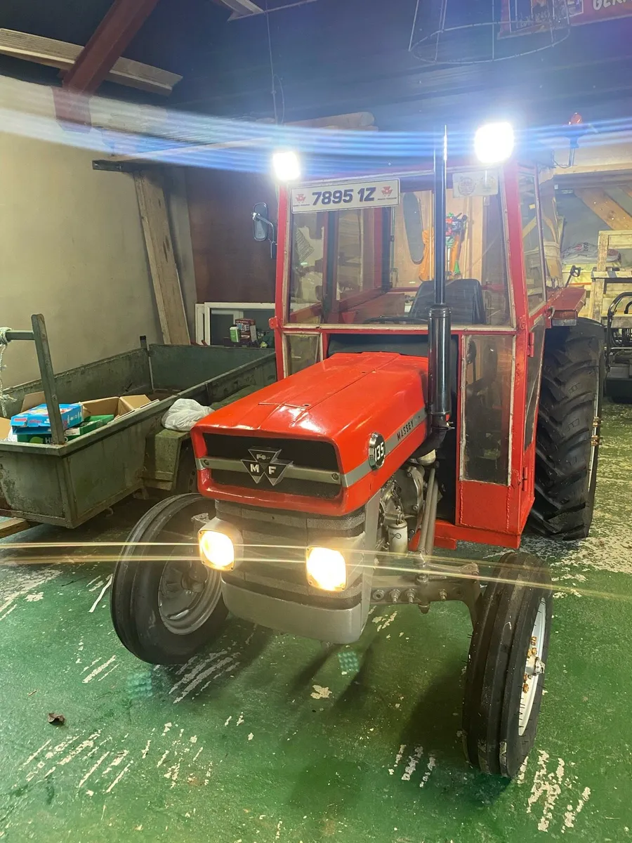 Massey Ferguson 135 - Image 1
