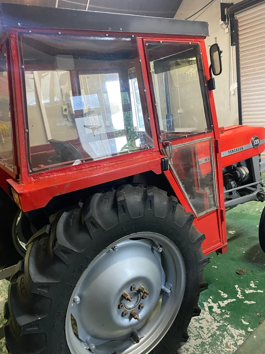Massey Ferguson 135 - Image 4