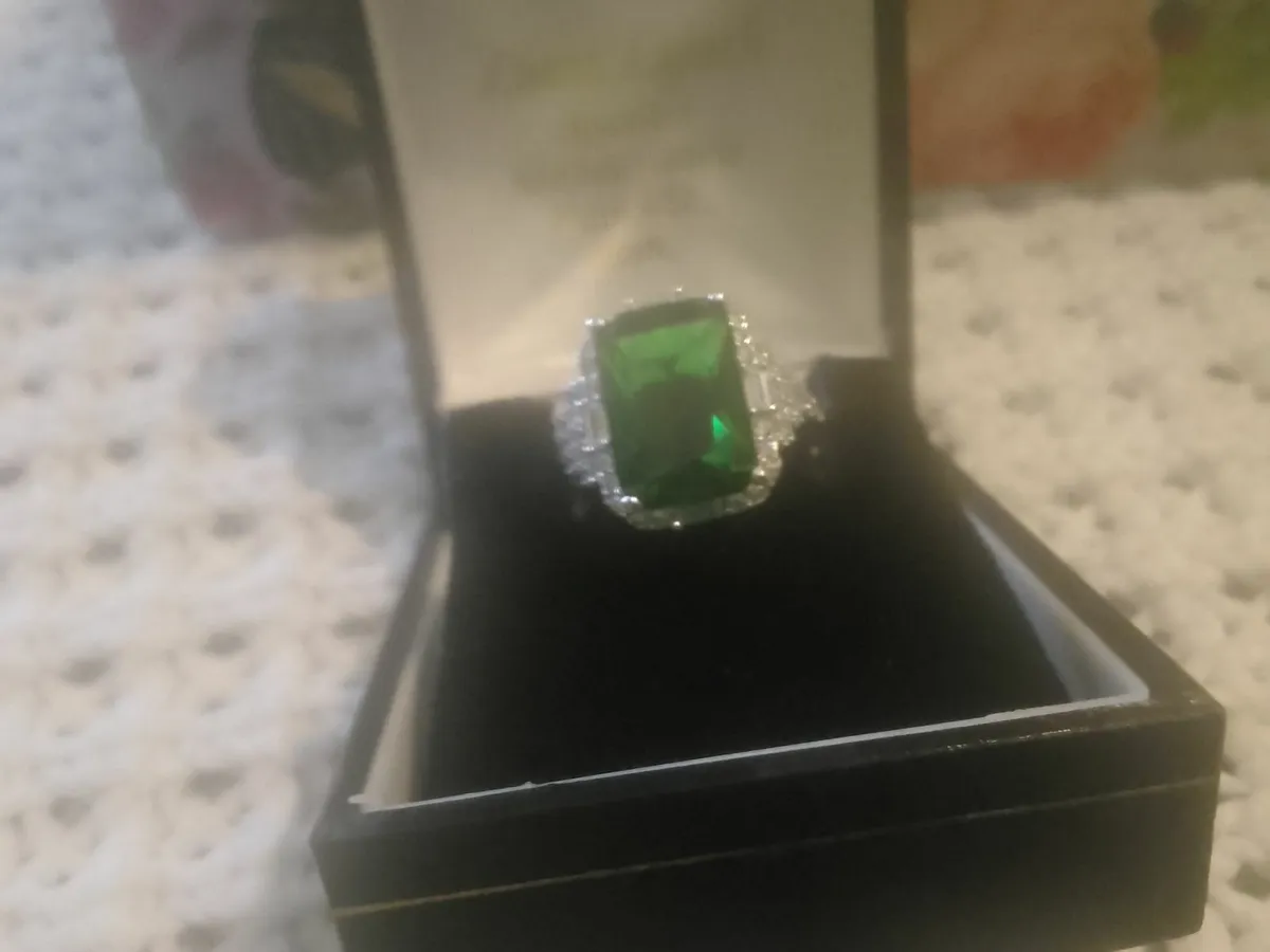Sterling Silver vintage diopside & topaz ring L - Image 1