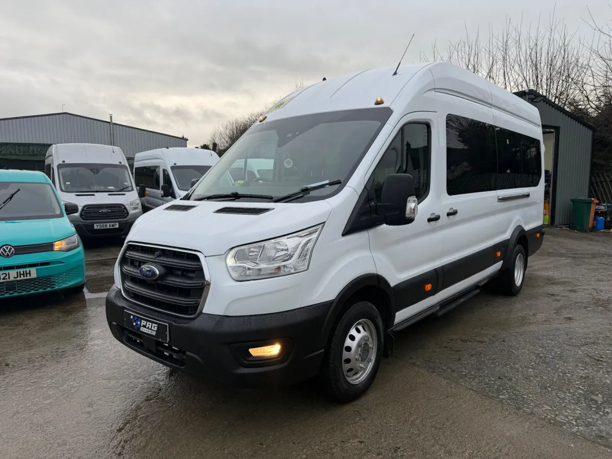 2023 (232) FORD TRANSIT TREND 17 SEATER - Image 3