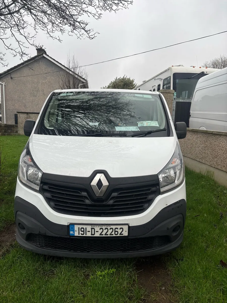 Renault traffic - Image 1