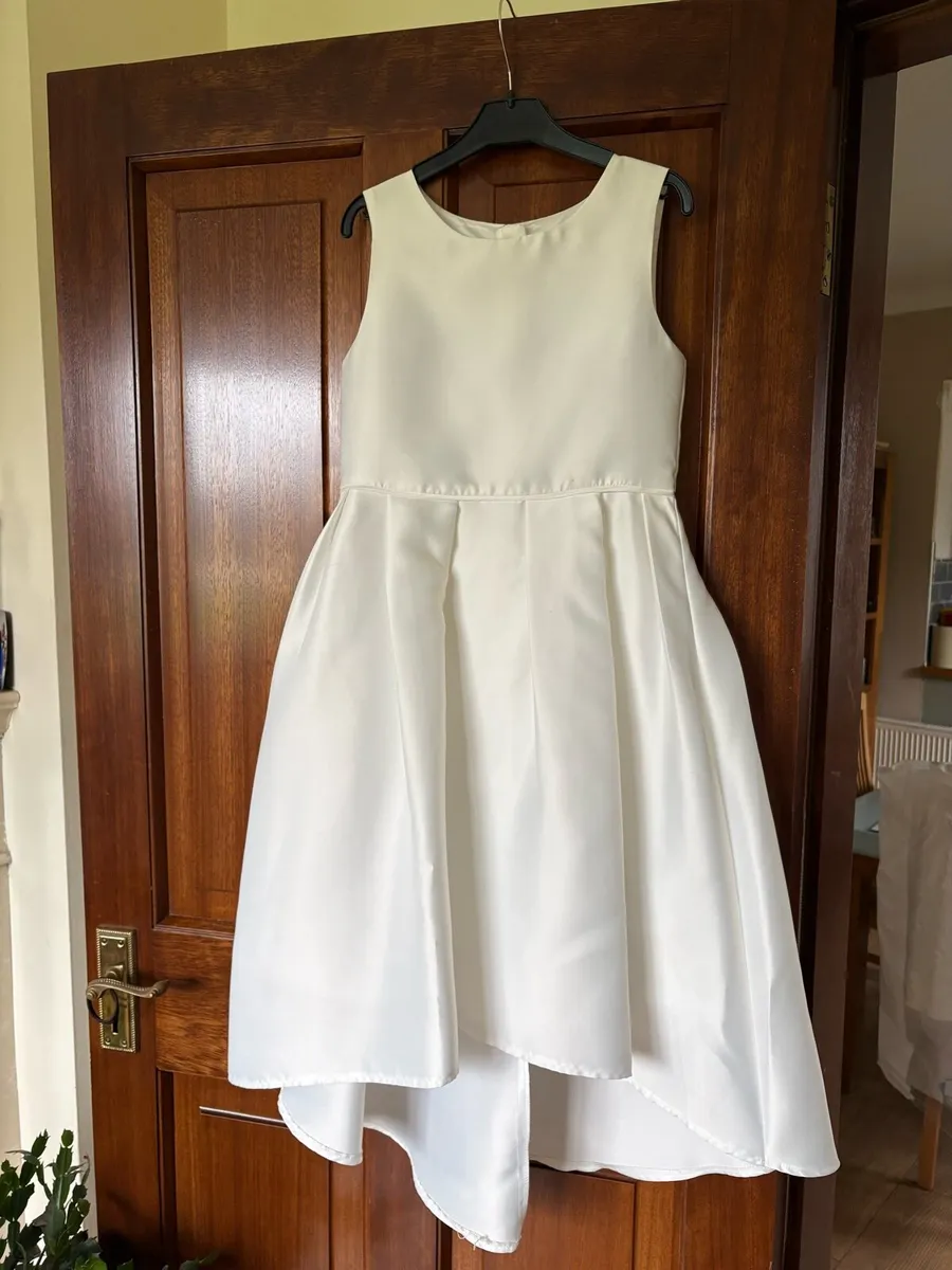 Communion dress - Image 1