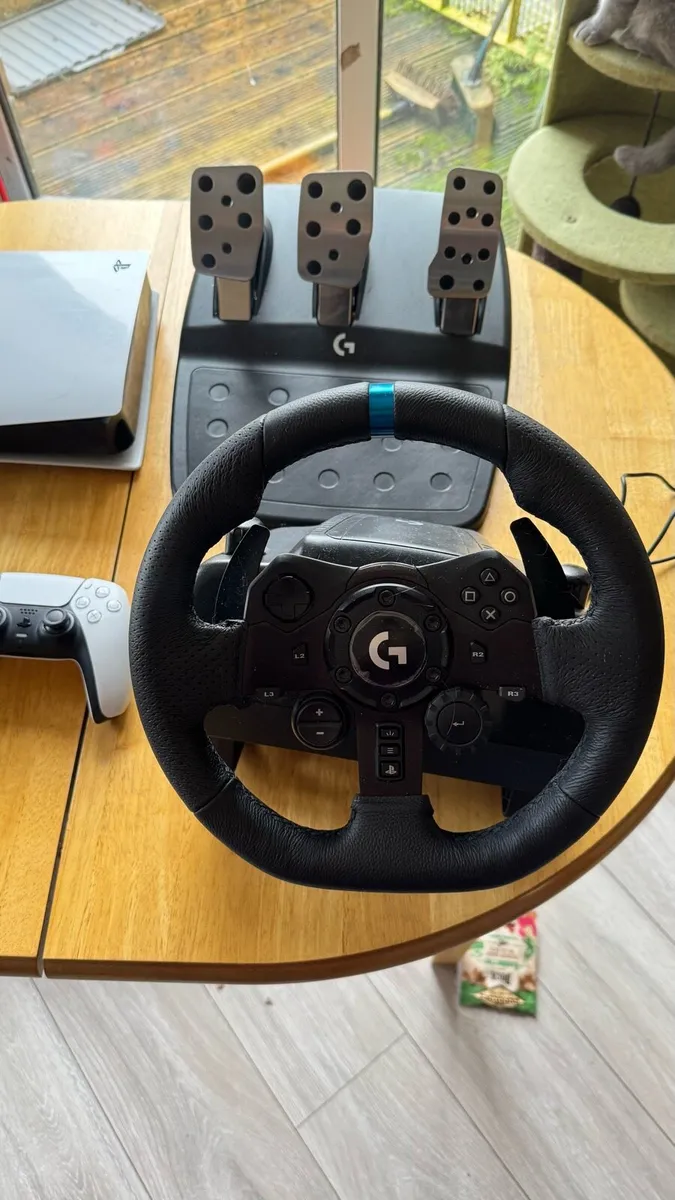 PS5 Digital + Logitech G535 headset +Logitech G923 - Image 2