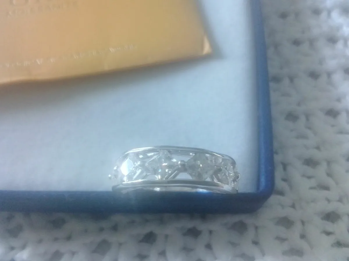sterling silver genuine Moissanite ring size N - Image 4