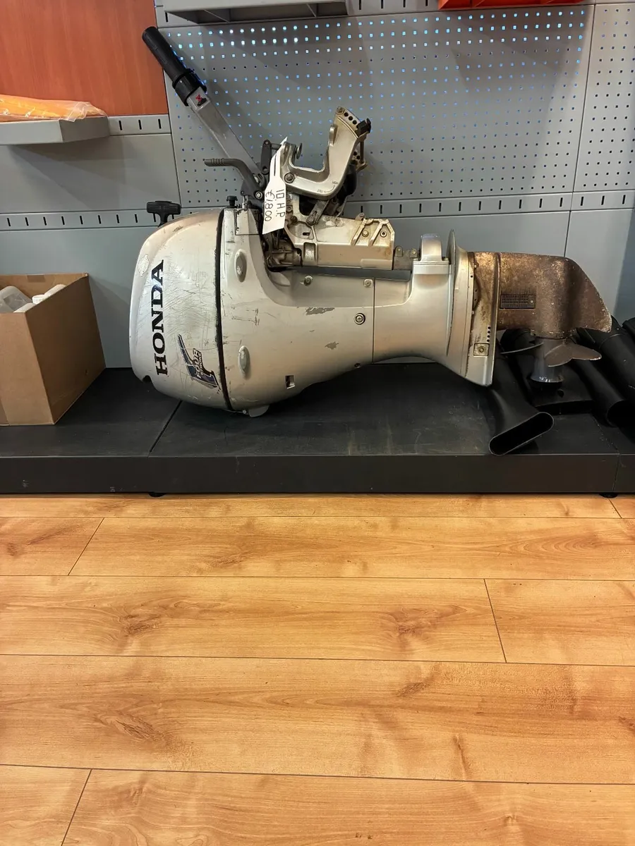 HONDA 10HP Boat Engine - Image 1