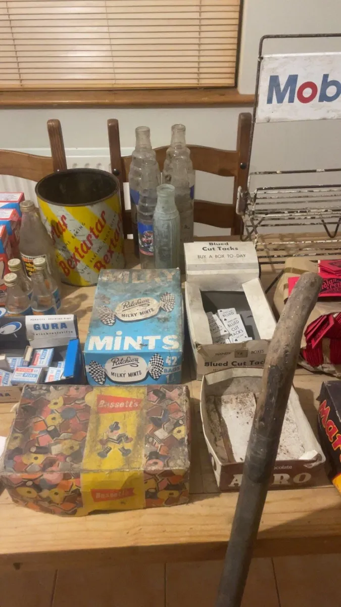 Full contents of old shop clearance - Image 4