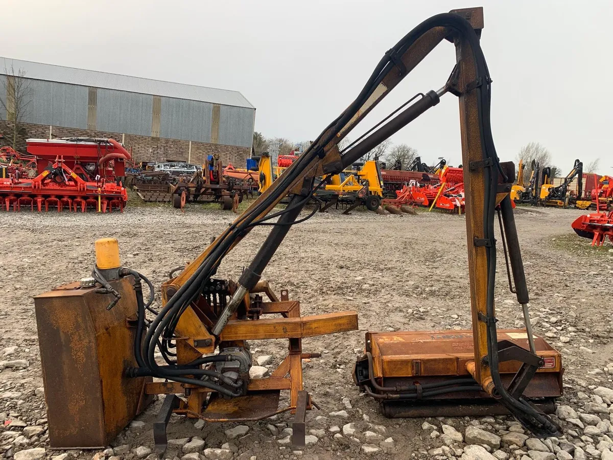 MCCONNEL PA32 RH CUT HEDGER : 11018806 - Image 4