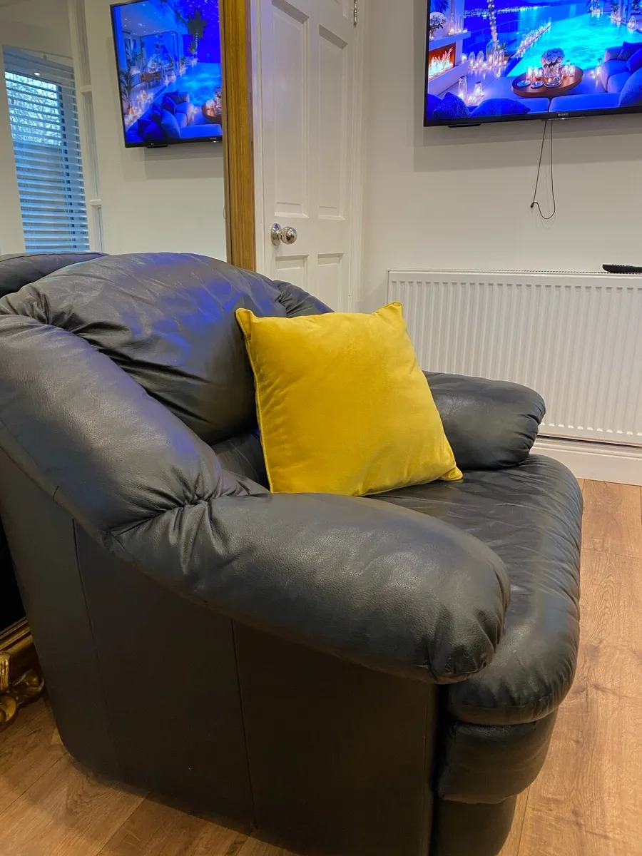 Leather armchair - Image 4