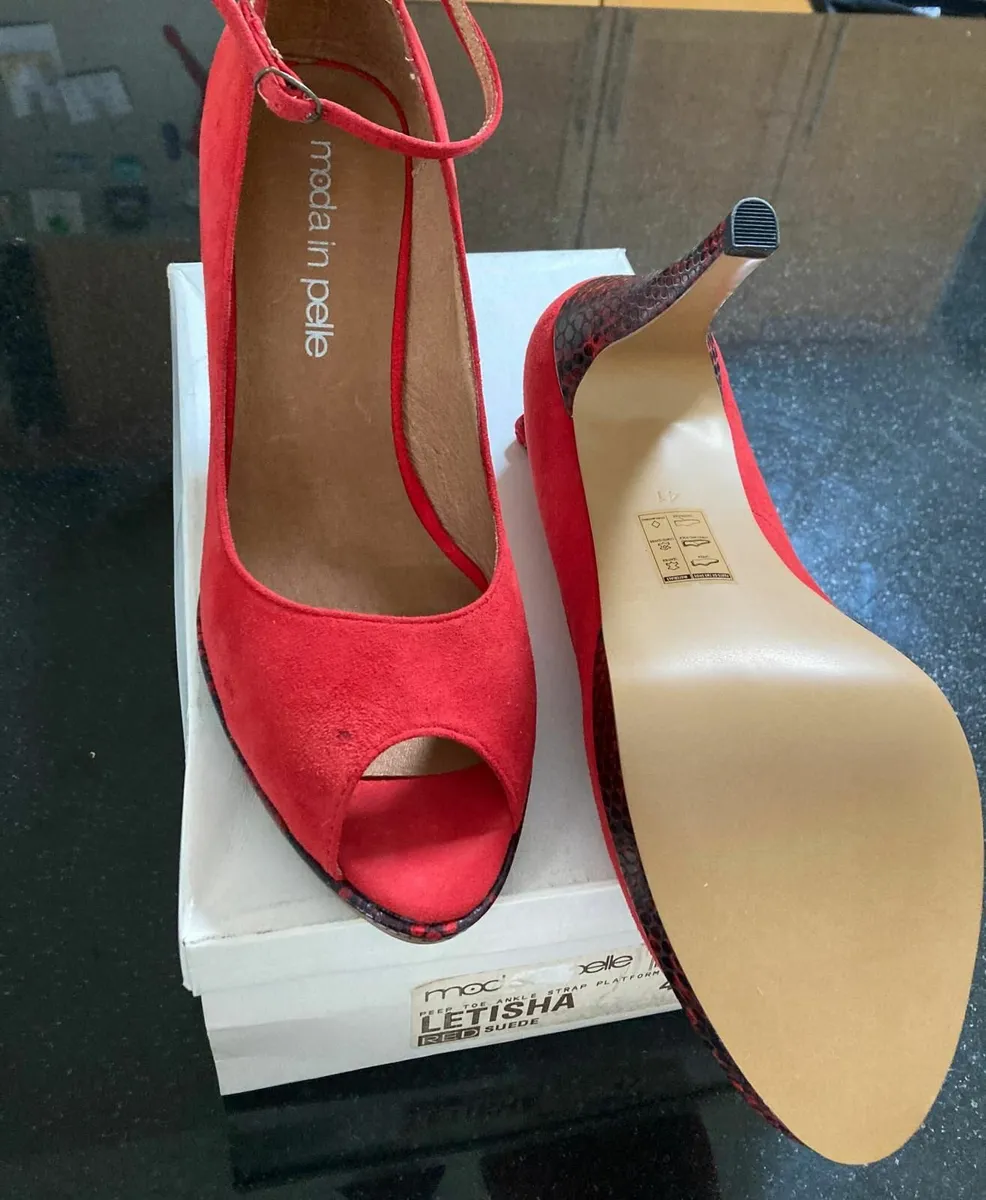 Ladies Red Moda In Pelle High Heels - Image 2