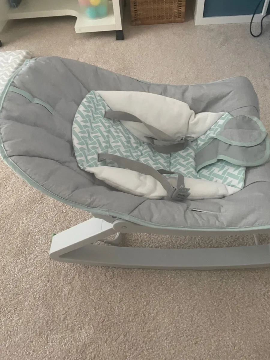 Baby equipment - Image 1