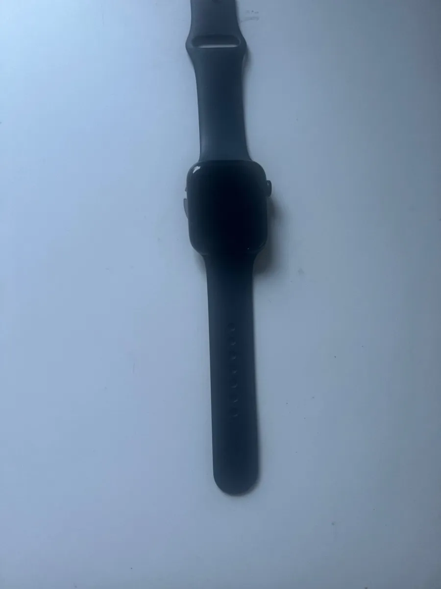 Apple Watch - Image 1