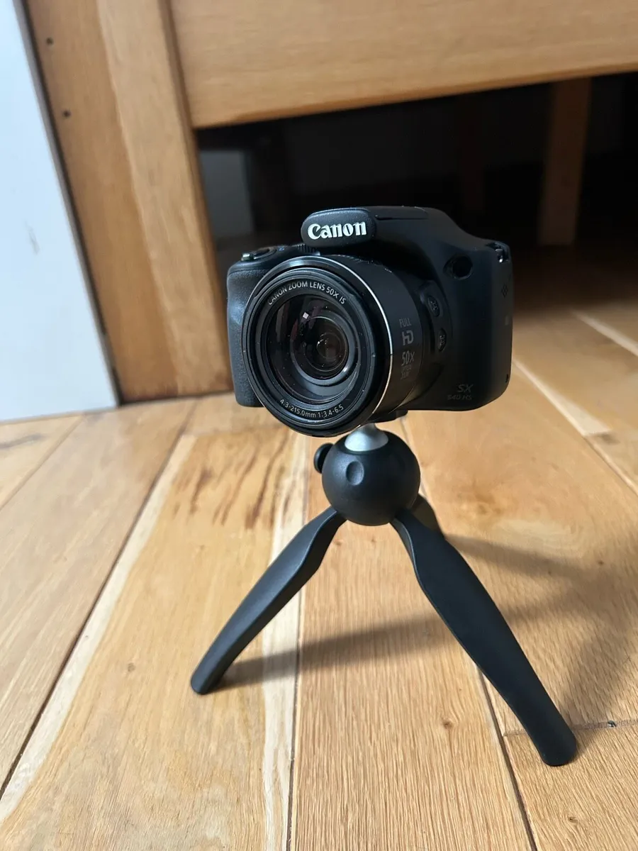 Canon SX540 HS - Image 1