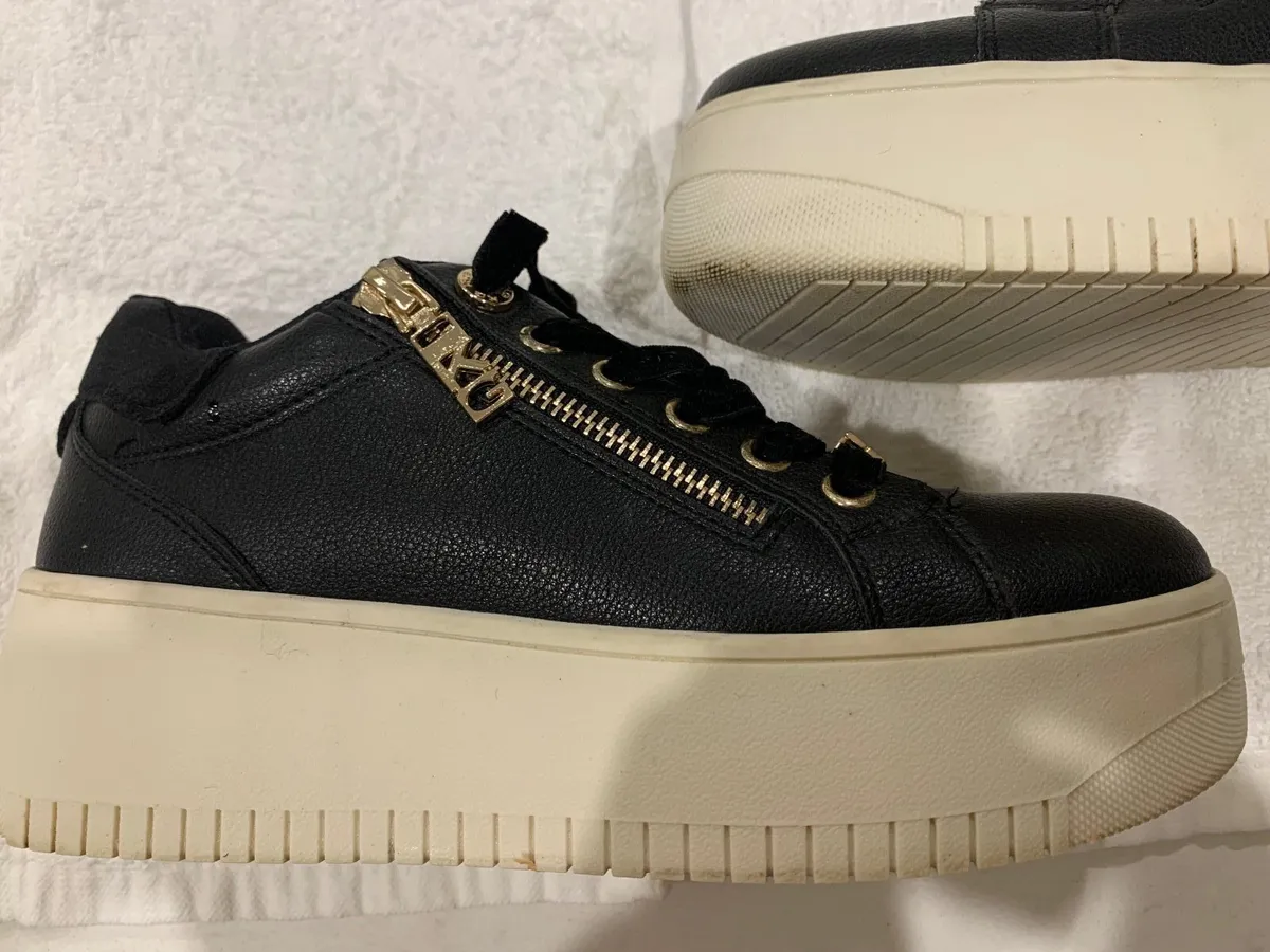 Kurt Geiger Sneakers - Image 1