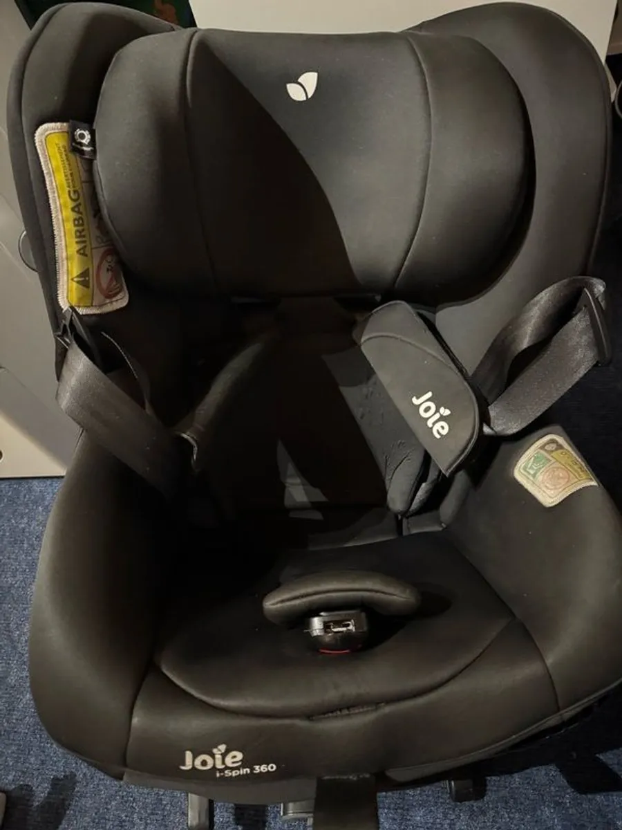 Joie 360 spin car seat - Image 1