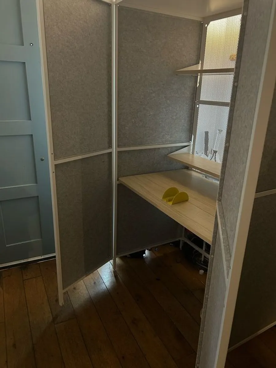 Ikea gaming station (incl desk) - Image 1