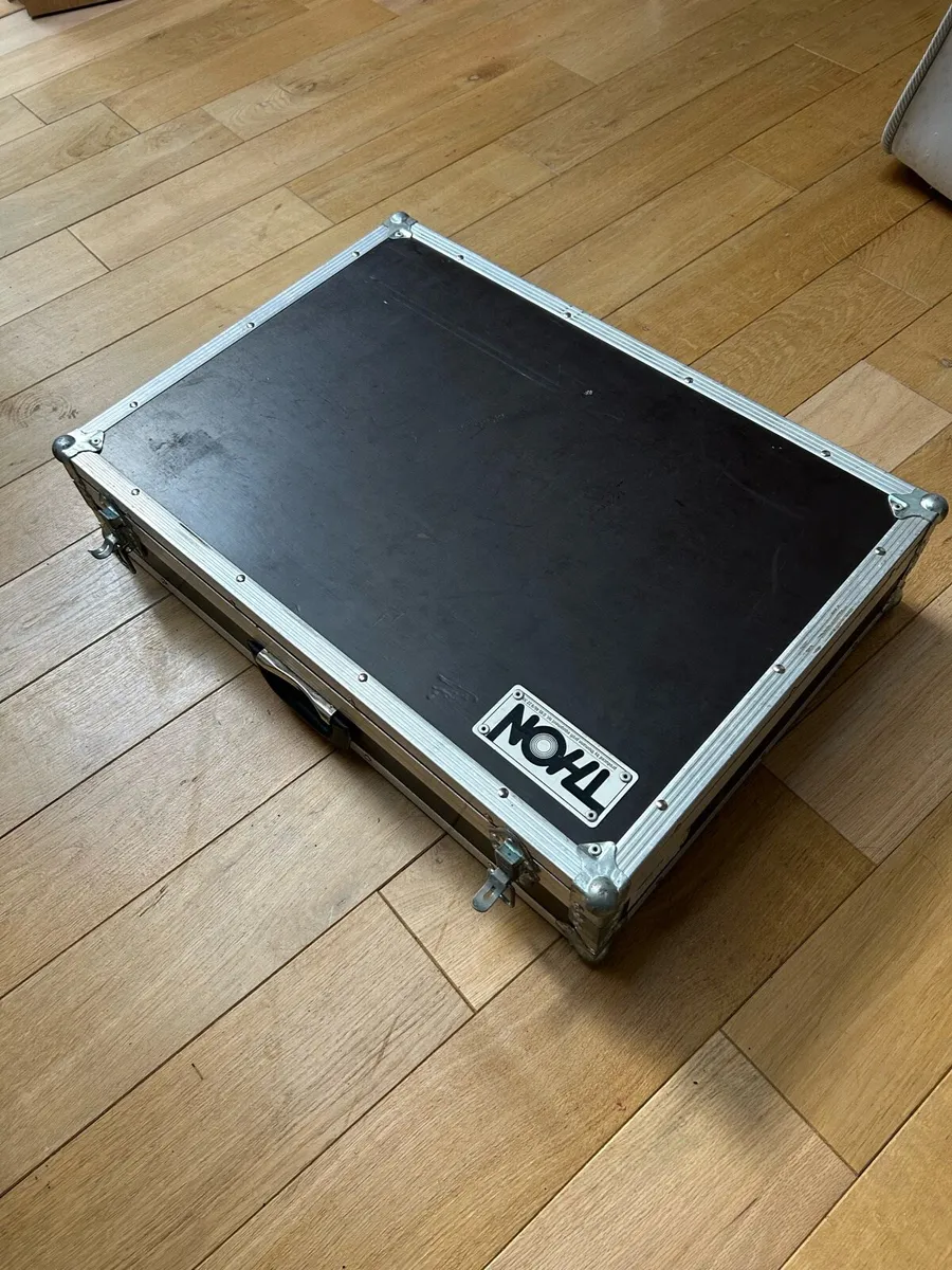 Thon Flight Case - Image 1