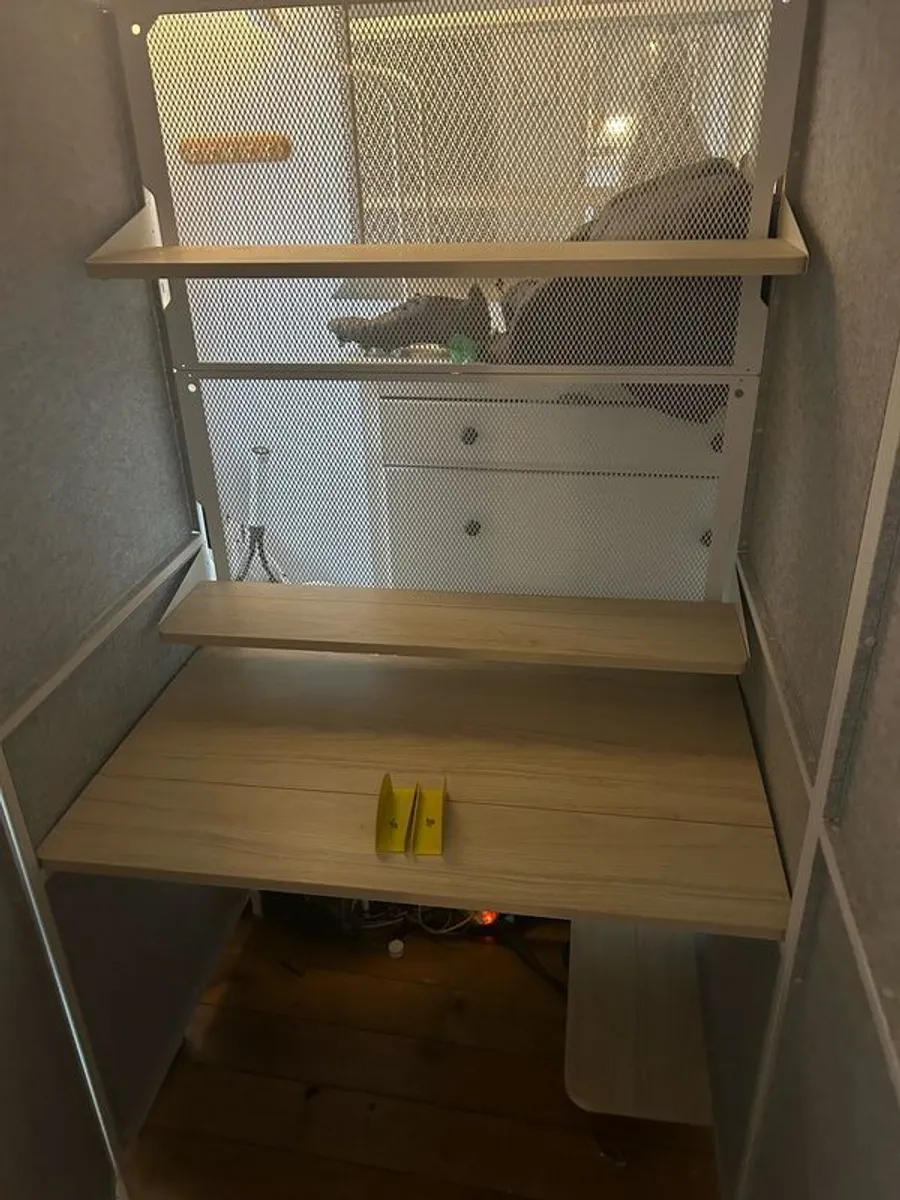 Ikea gaming station (incl desk) - Image 4