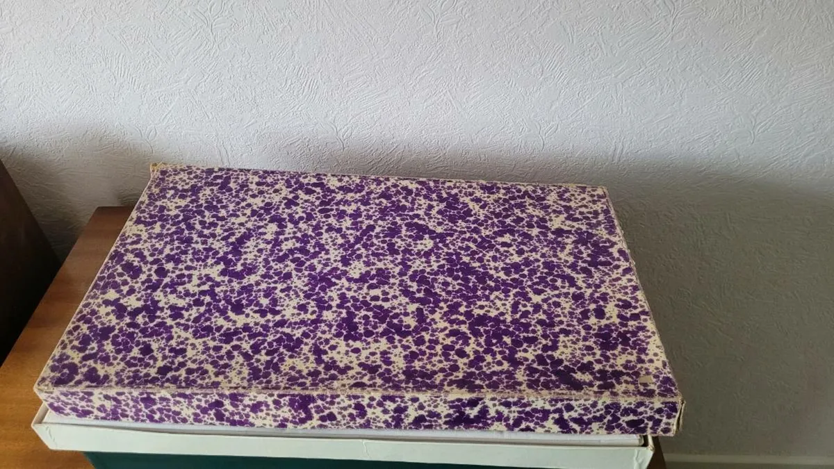 Vintage Lemon Double bed sheets set - Image 2