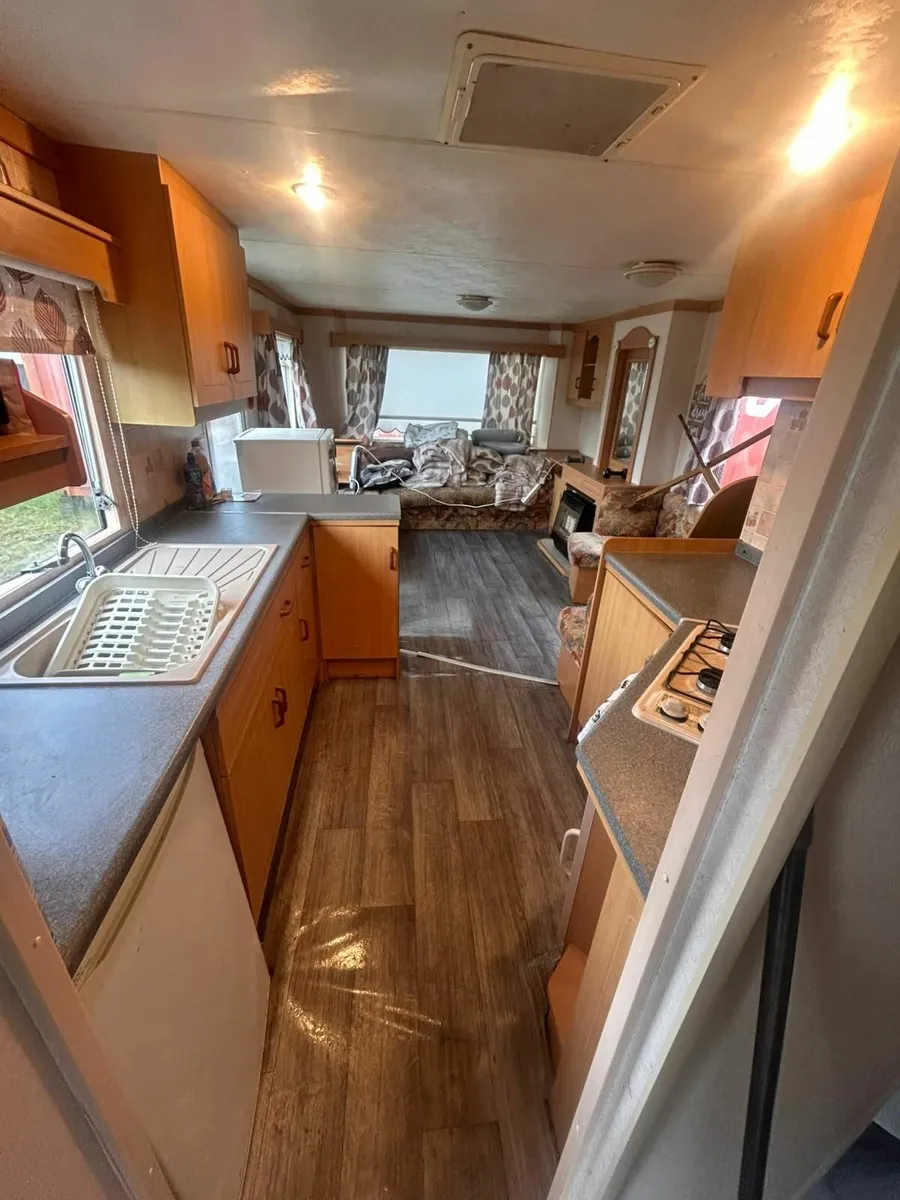 Mobile home for sale £1000 - Image 4