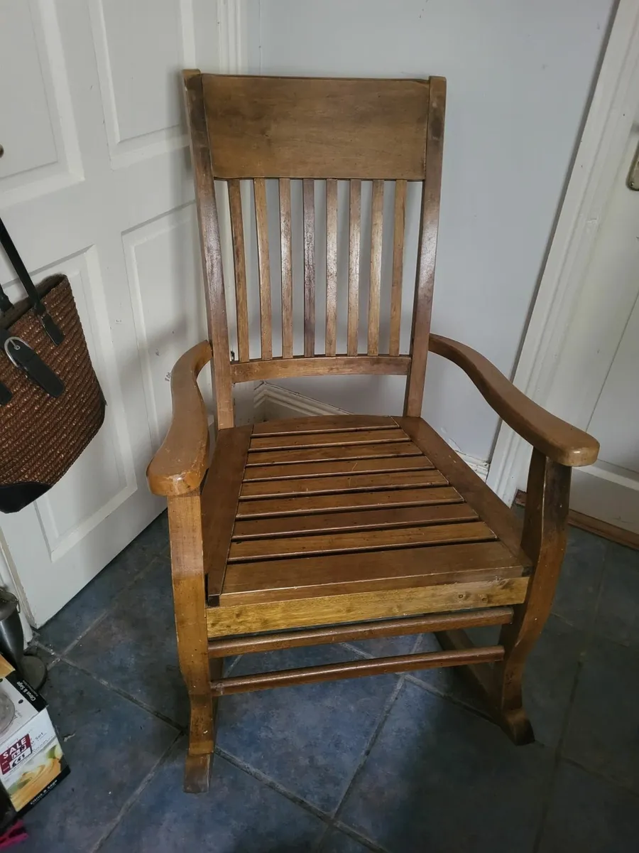 Rocking chair - Image 2