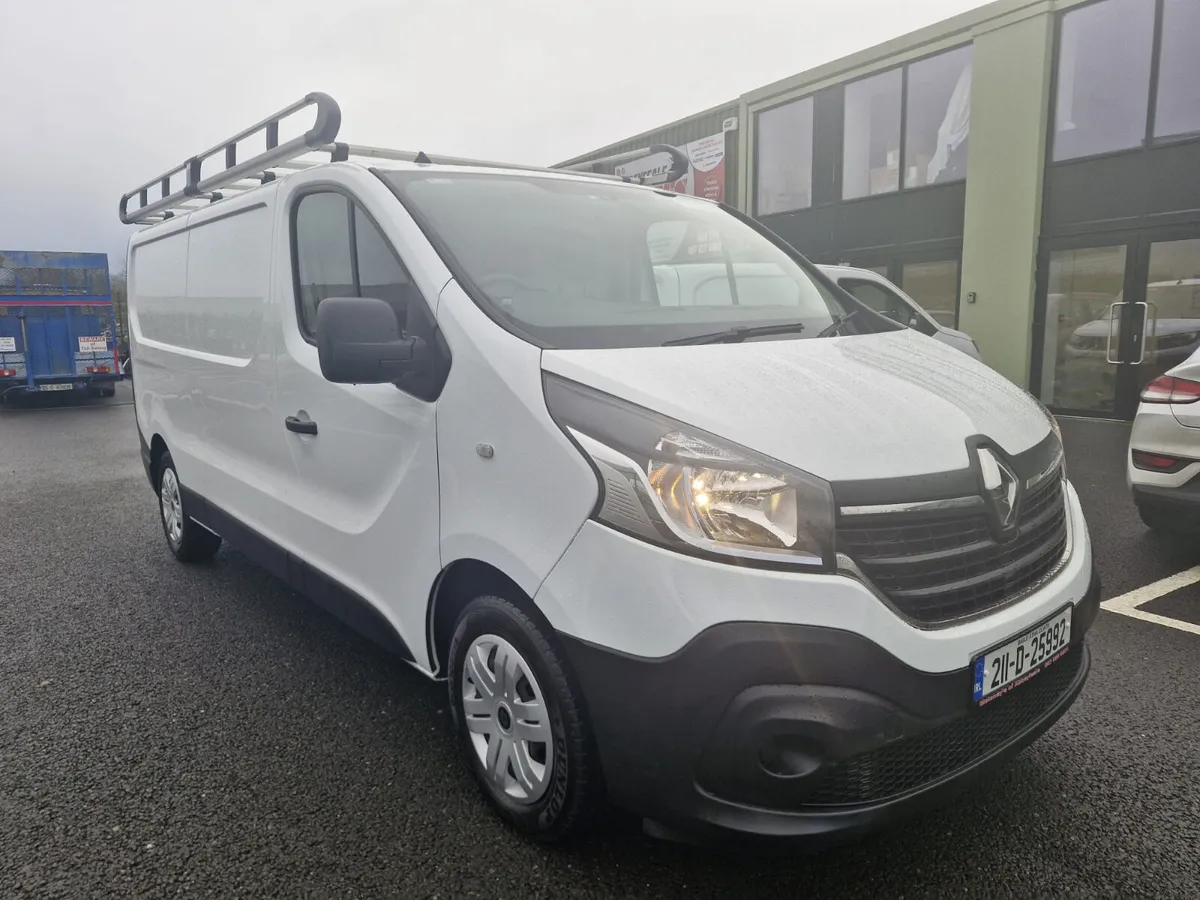 Renault Trafic 2021 - Image 1