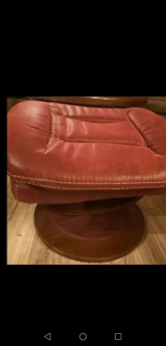 **CLEARANCE** Burgundy Leather Footstool -