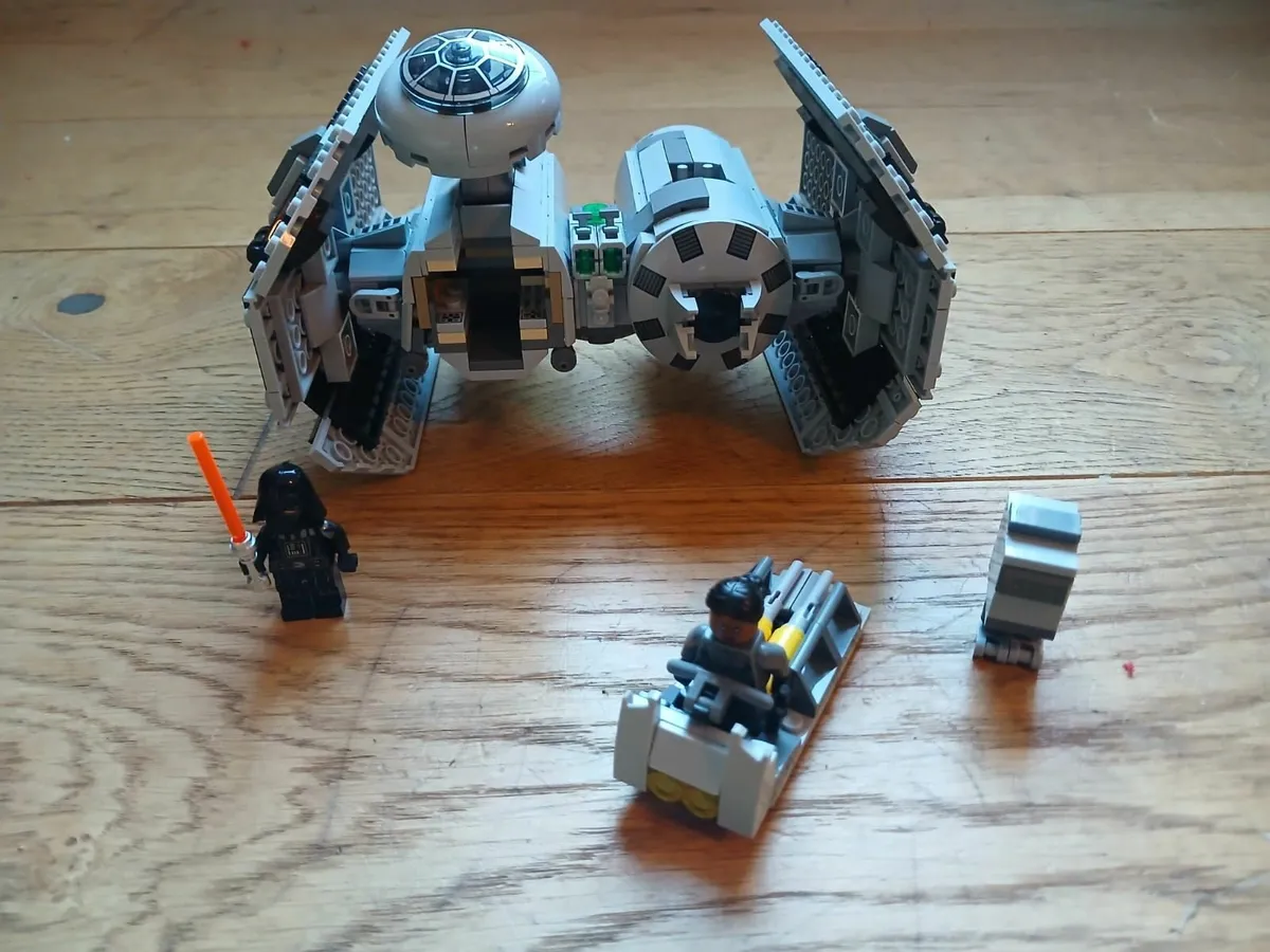 LEGO star wars 75347 TIE bomber - Image 4