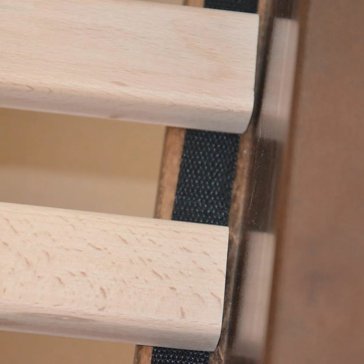 Premium Slatted Bed Base – Set of 20 Durable and - Image 4