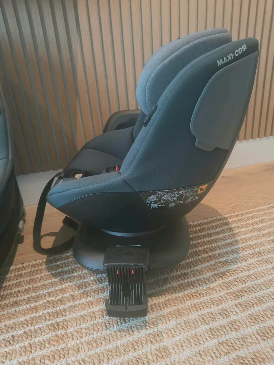 Maxi Cosi Mica 360° Rotative Car Seat, 0-4yrs - Image 3