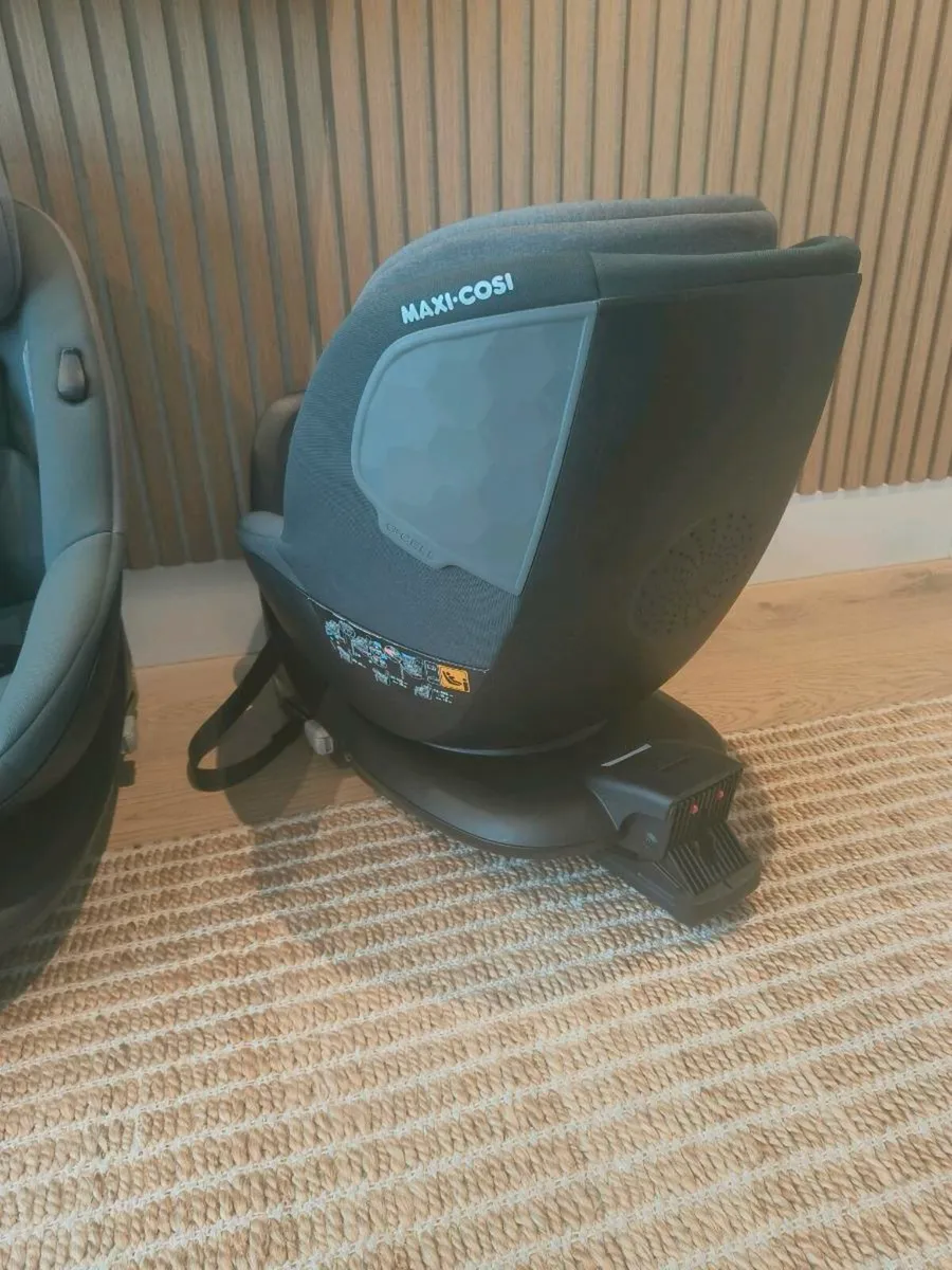 Maxi Cosi Mica 360° Rotative Car Seat, 0-4yrs - Image 4