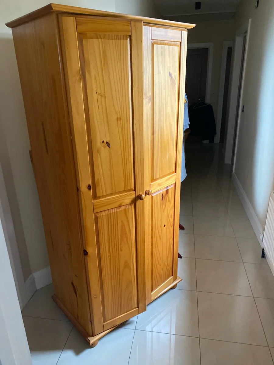 FURNITURE DEAL - Image 1