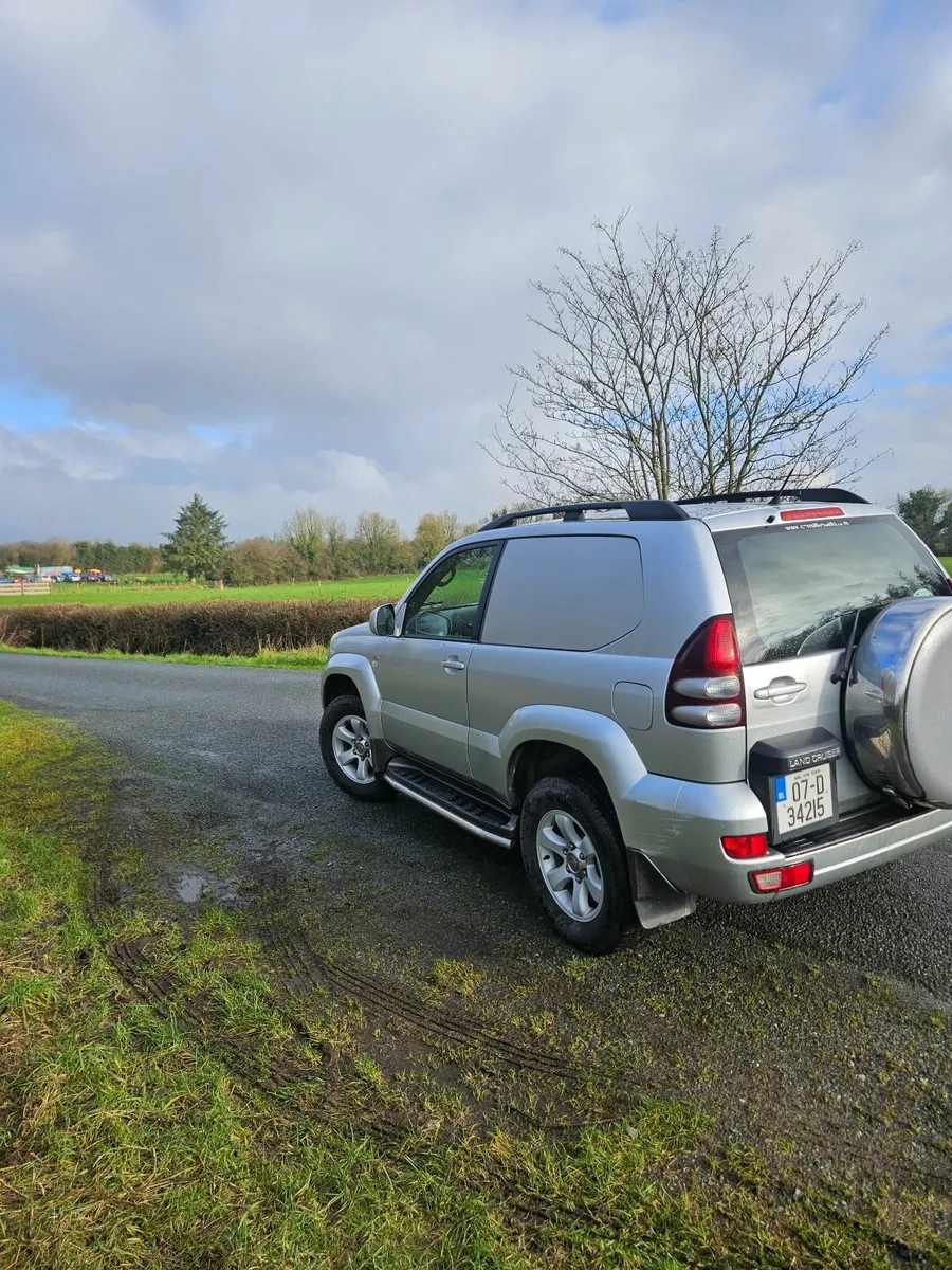 Toyota Land Cruiser 2007 - Image 4