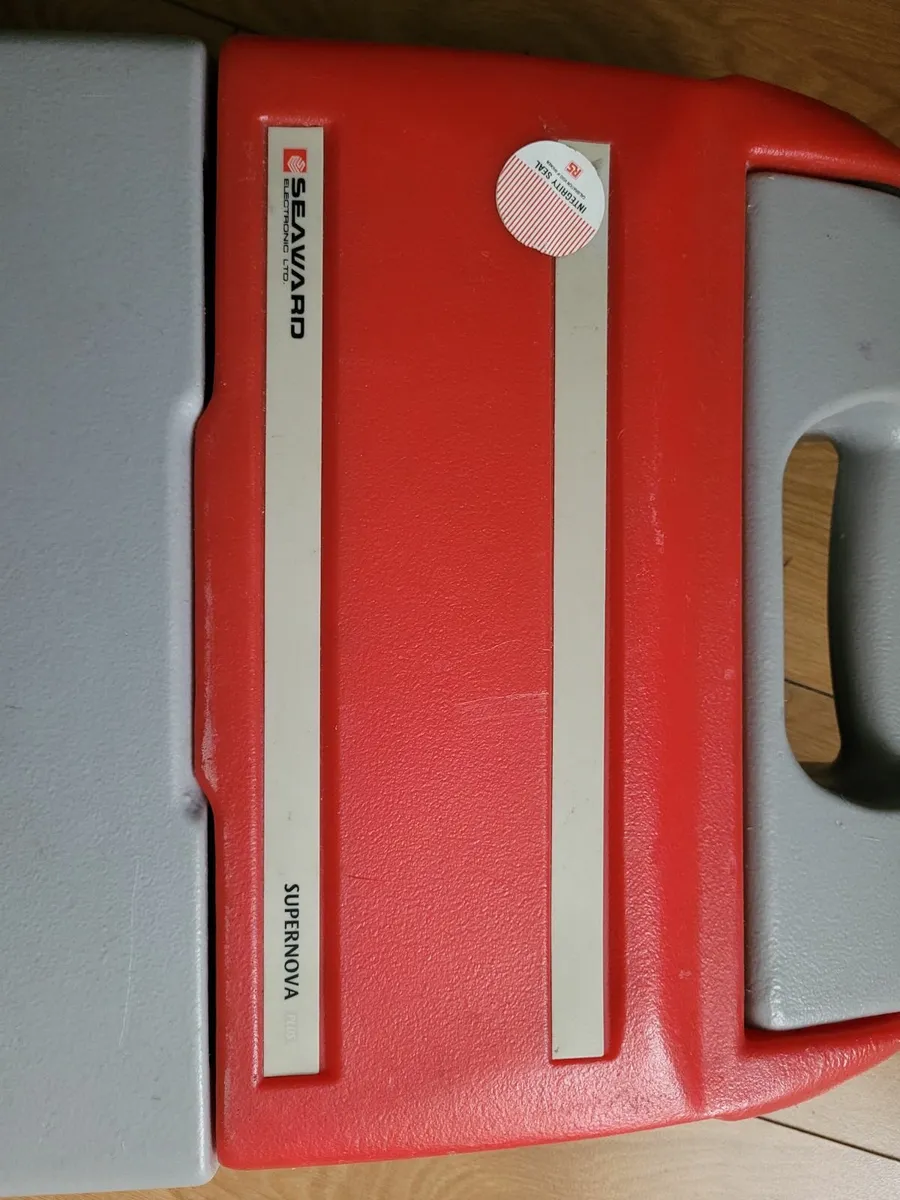 PAT TESTER - Image 4