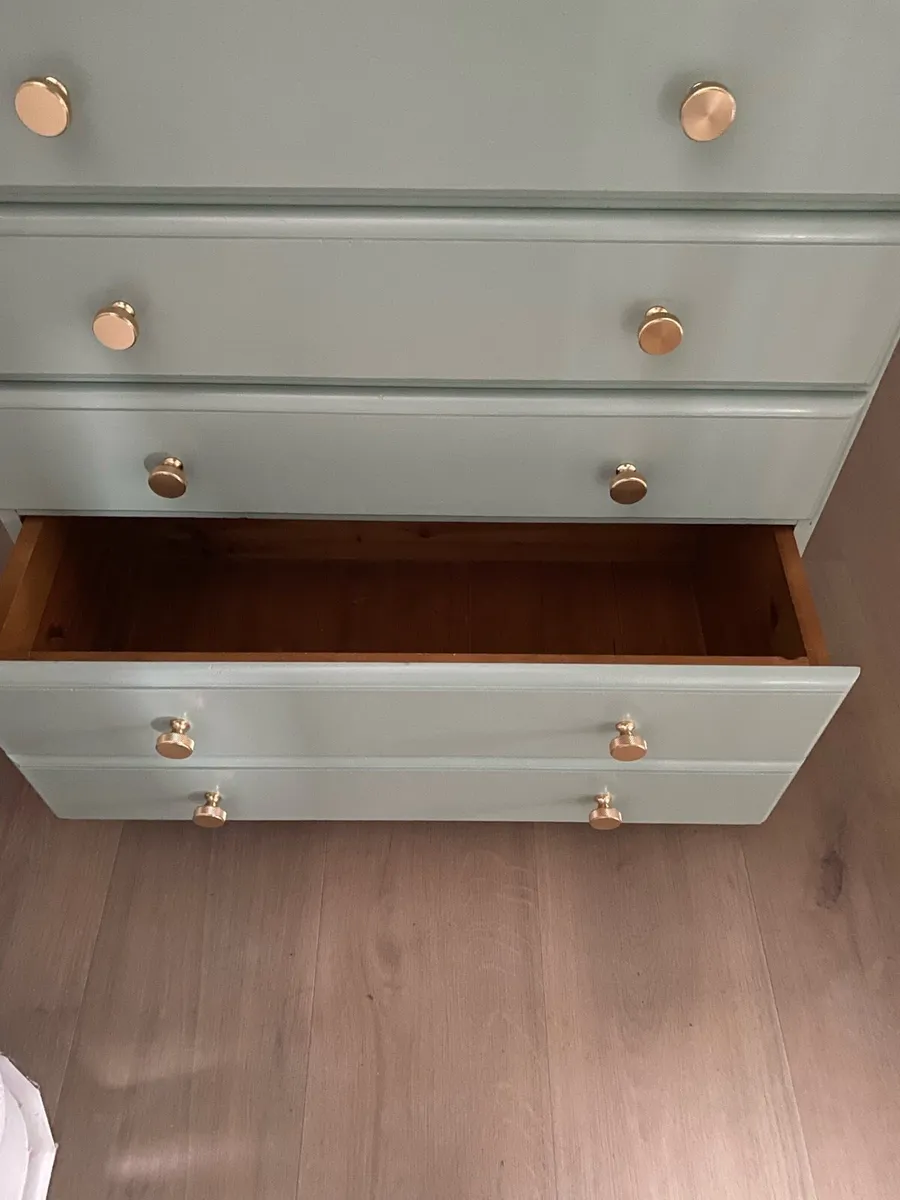 Chest of Drawers - Image 4