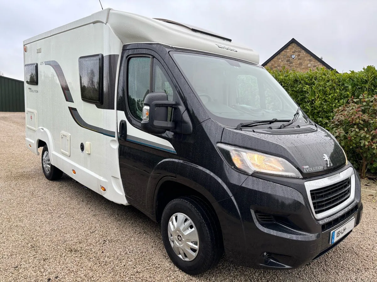 ELDDIS EVOLUTION 2.2 125 2x BERTH / LOW MILEAGE - Image 3