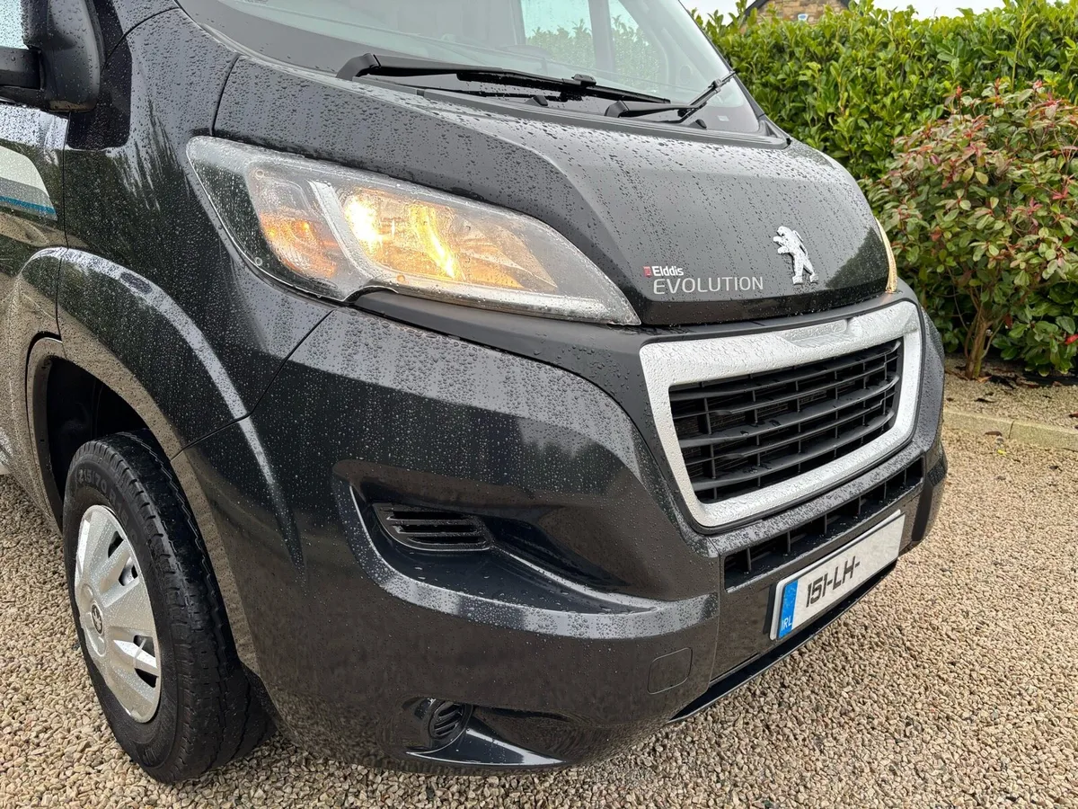 ELDDIS EVOLUTION 2.2 125 2x BERTH / LOW MILEAGE - Image 4