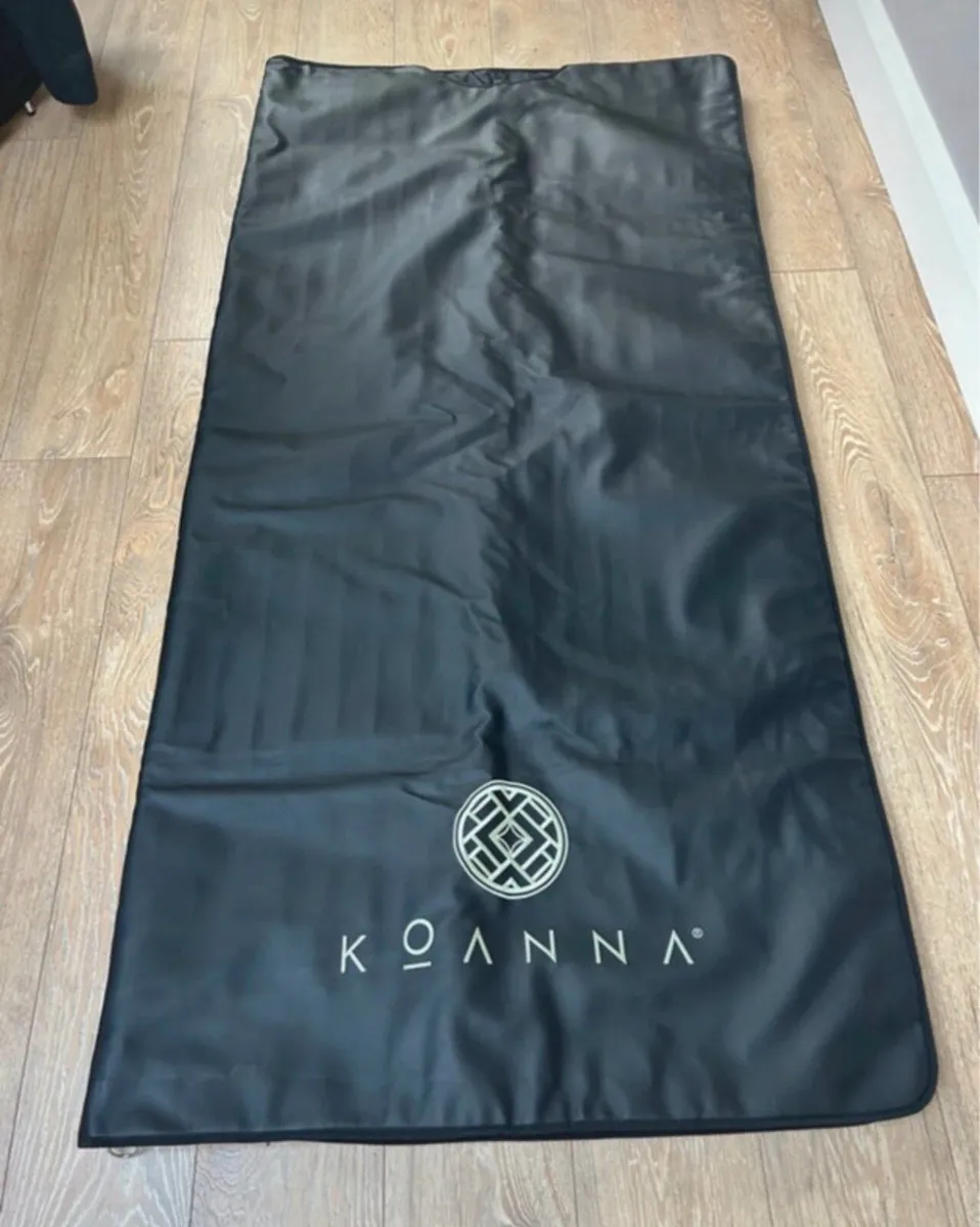Almost New Infra Red Sauna blanket - Image 4