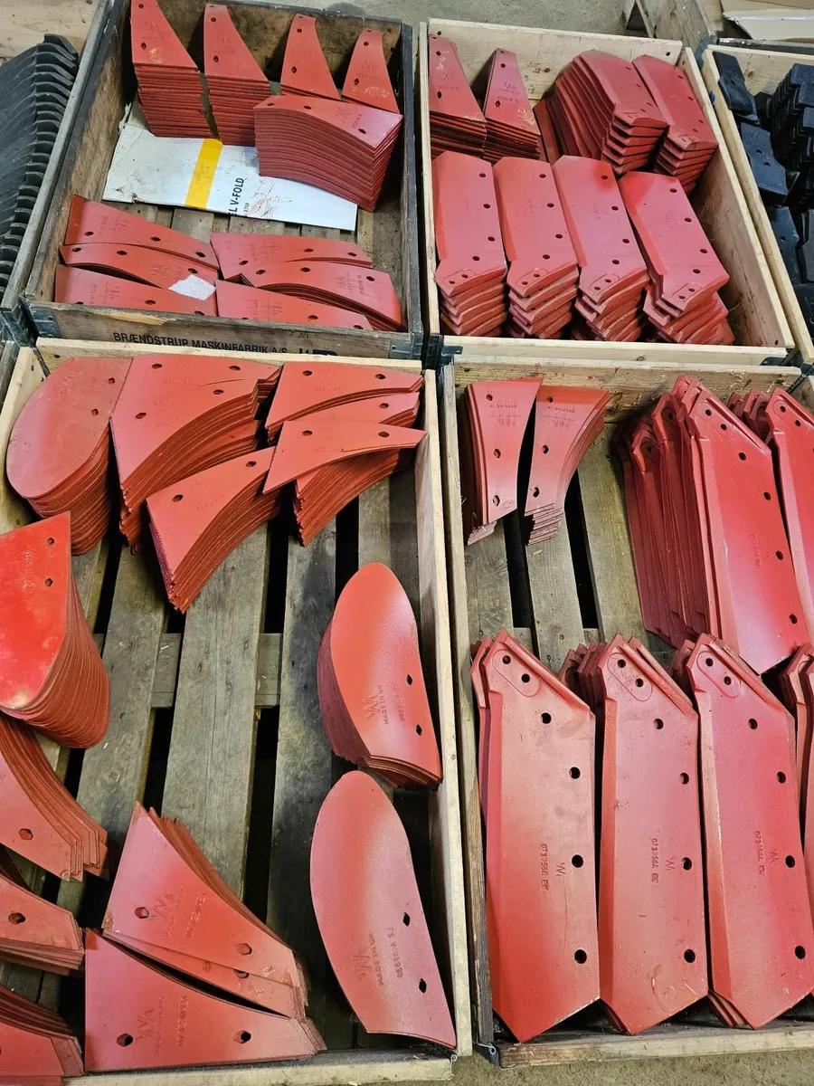 KVERNELAND/KUHN PLOUGH PARTS & NEW HOLLAND FILTERS - Image 3