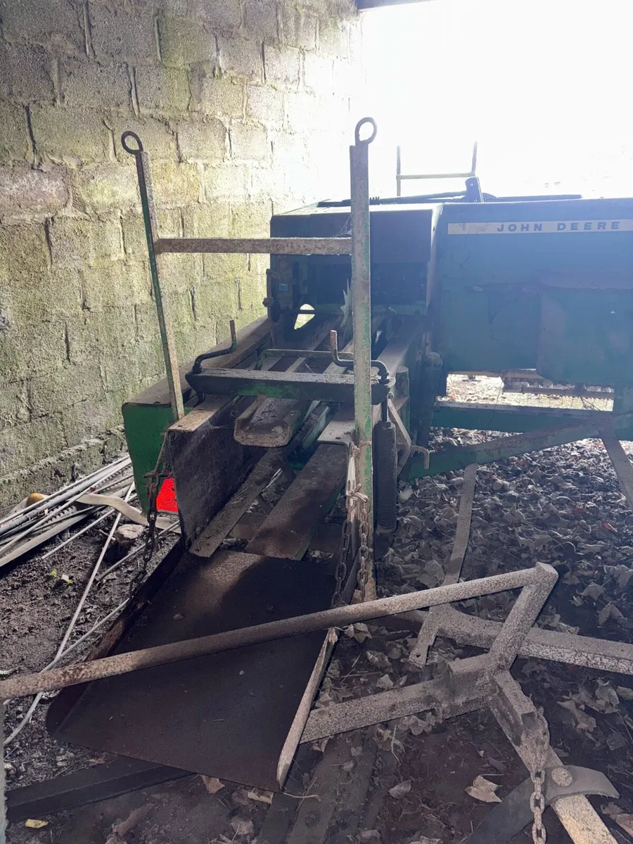 CLASS 342 Square Baler - Image 3